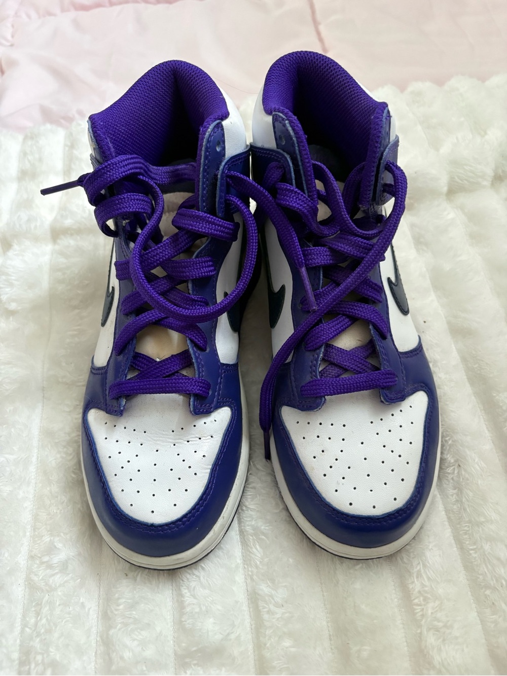 Nike Kids High-Top Sneakers — White & Purple